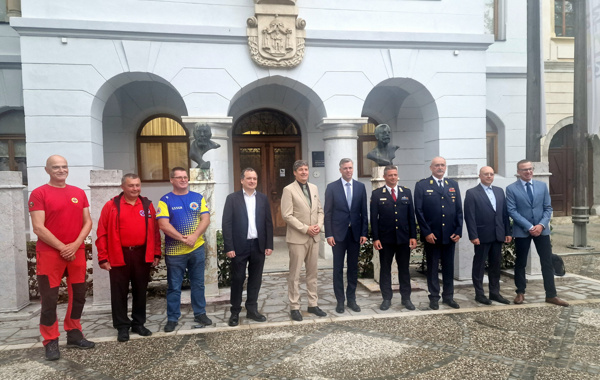 Novo mesto - podpis pogodbe
